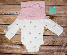 Load image into Gallery viewer, Winnie The Pooh Baby Girl 3 Pack Onesies