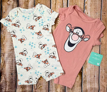 Load image into Gallery viewer, Winnie The Pooh "Tigger" Baby Boys 6 Piece Set. 3/6 months. NWT
