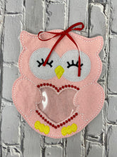 Load image into Gallery viewer, Valentines Peek A Boo Candy Treat Bags