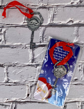 Load image into Gallery viewer, Santa Key