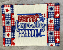 Load image into Gallery viewer, Patriotic Mug Rugs